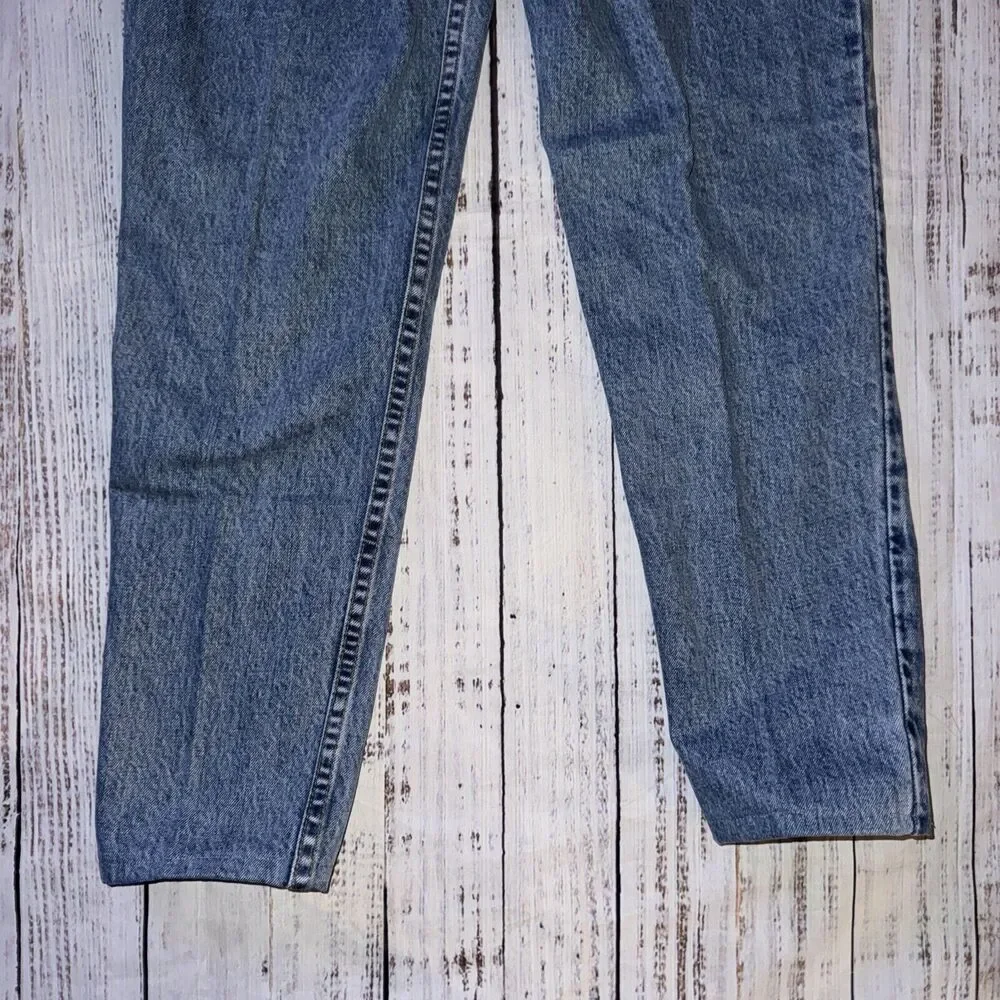Levi's 512 Women's High Waisted Slim Fit Tapered Leg Jeans‎ 5 Short USA
